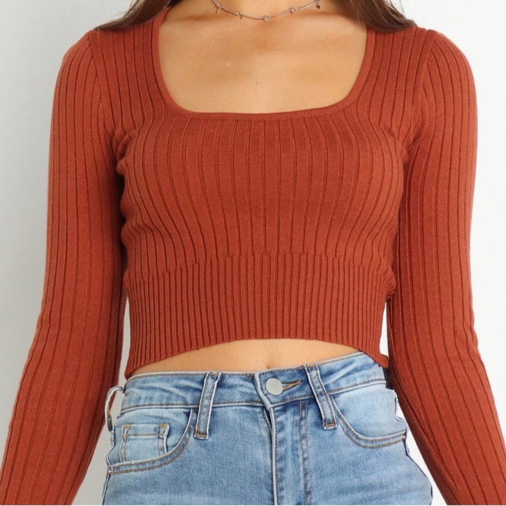 Petal & pup belabor crop rust top